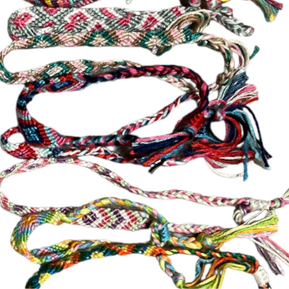 Friendship bracelets - Picture 5 of 7